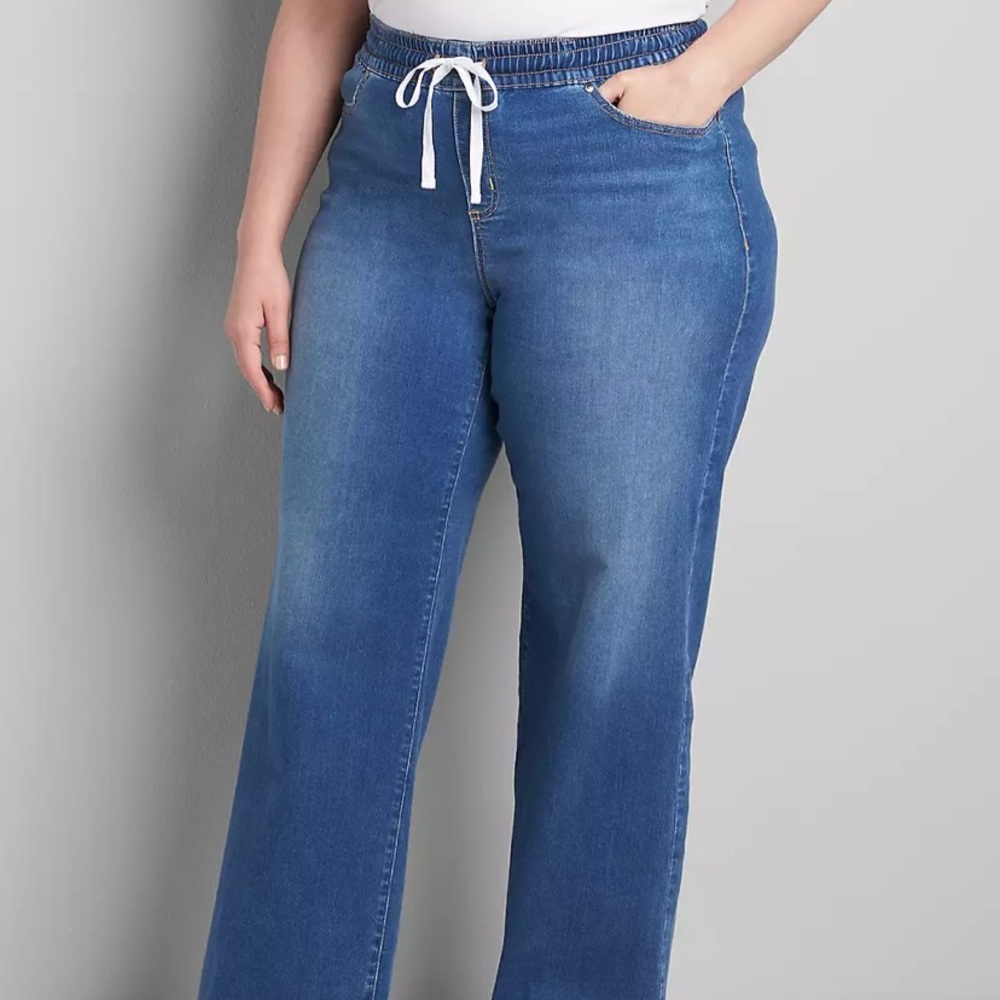 Lane Bryant Stretchy Wide Leg Jeans Plus 28 NWT